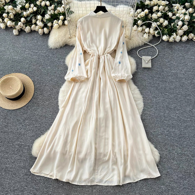 Retro Embroidery Dress